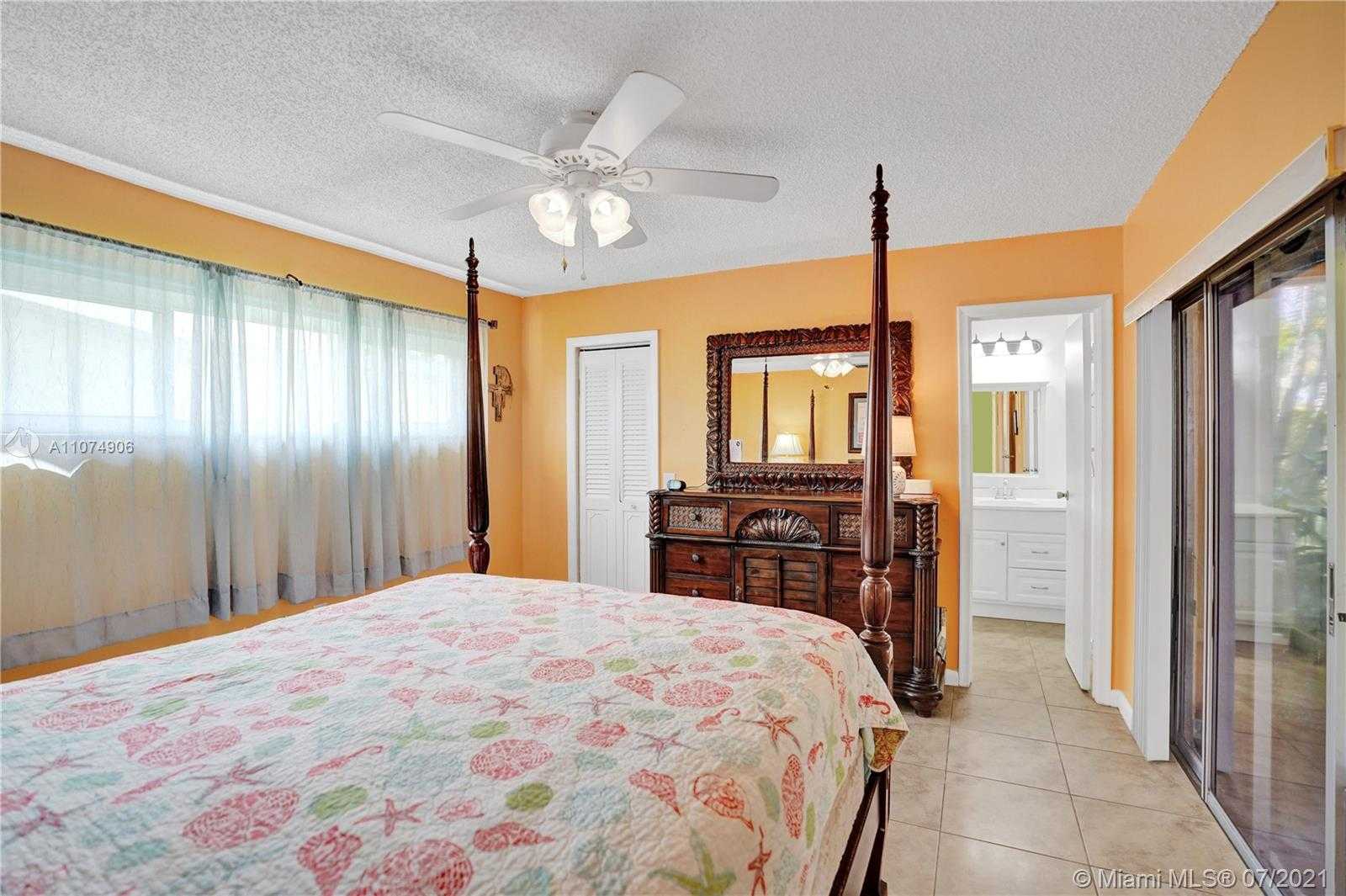 Small Image of 11500 NORTH WEST 39TH ST, Sunrise Number 5
