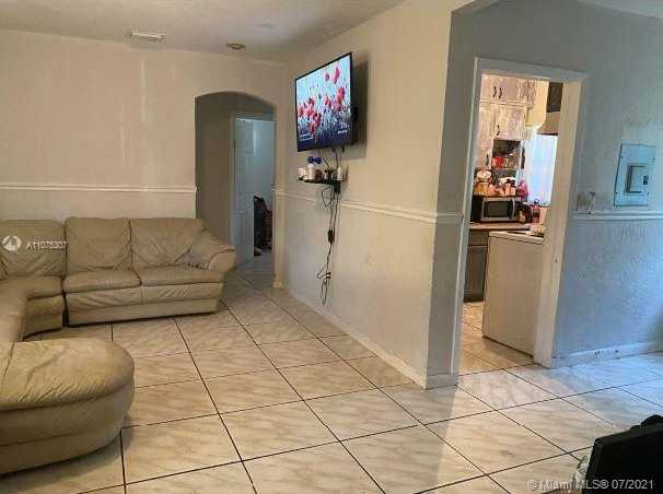 Small Image of 1340 NORTH WEST 51ST TER, Miami Number 4
