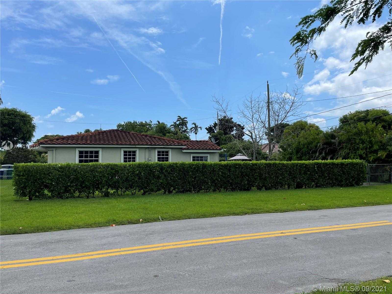 Small Image of 6490 SOUTH WEST 37TH ST, Miami Number 21
