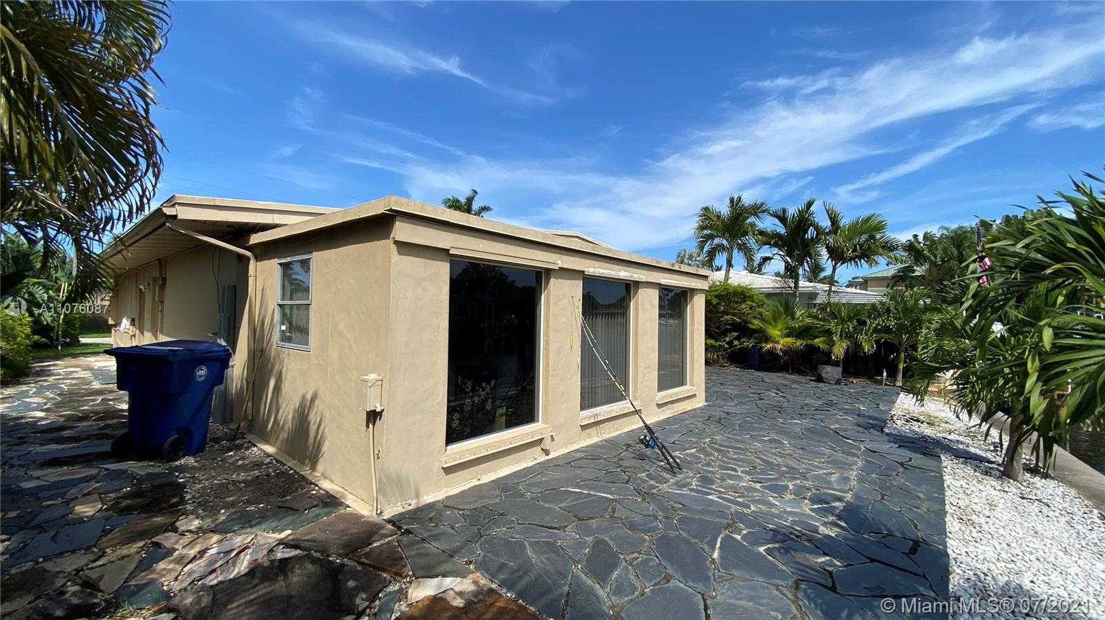 Small Image of 2133 NORTH EAST 20TH AVE, Wilton Manors Number 13