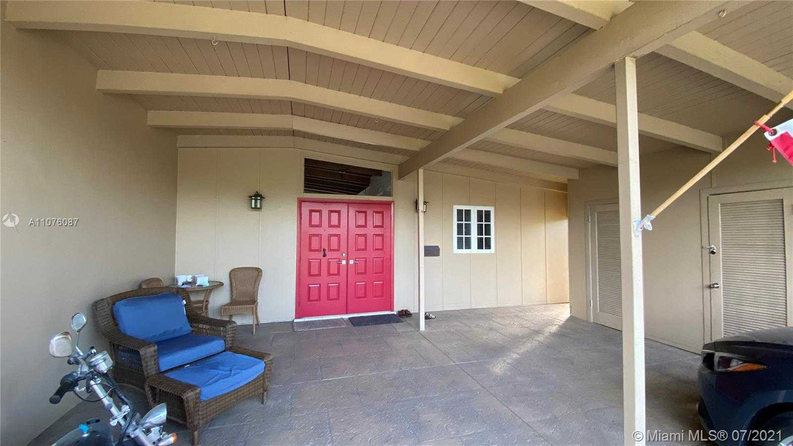 Small Image of 2133 NORTH EAST 20TH AVE, Wilton Manors Number 5