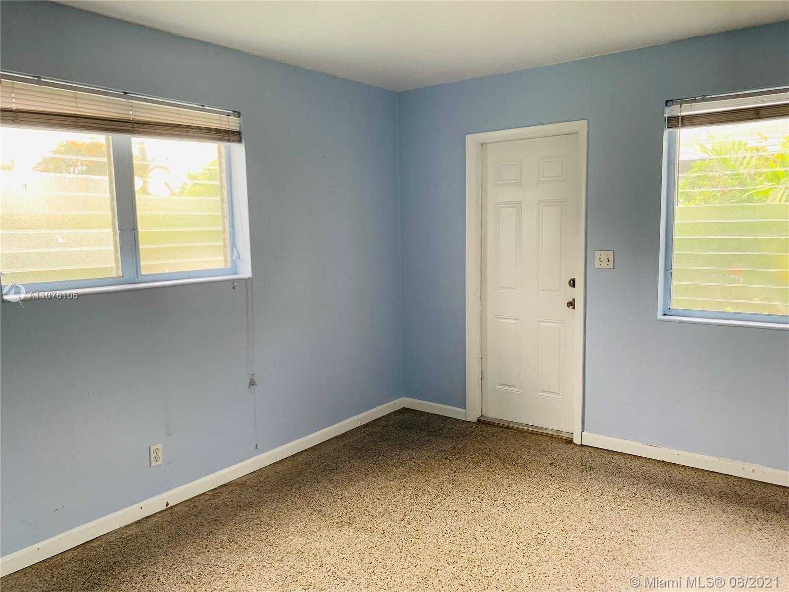 Small Image of 813 NORTH EAST 2ND ST, Hallandale Beach Number 12