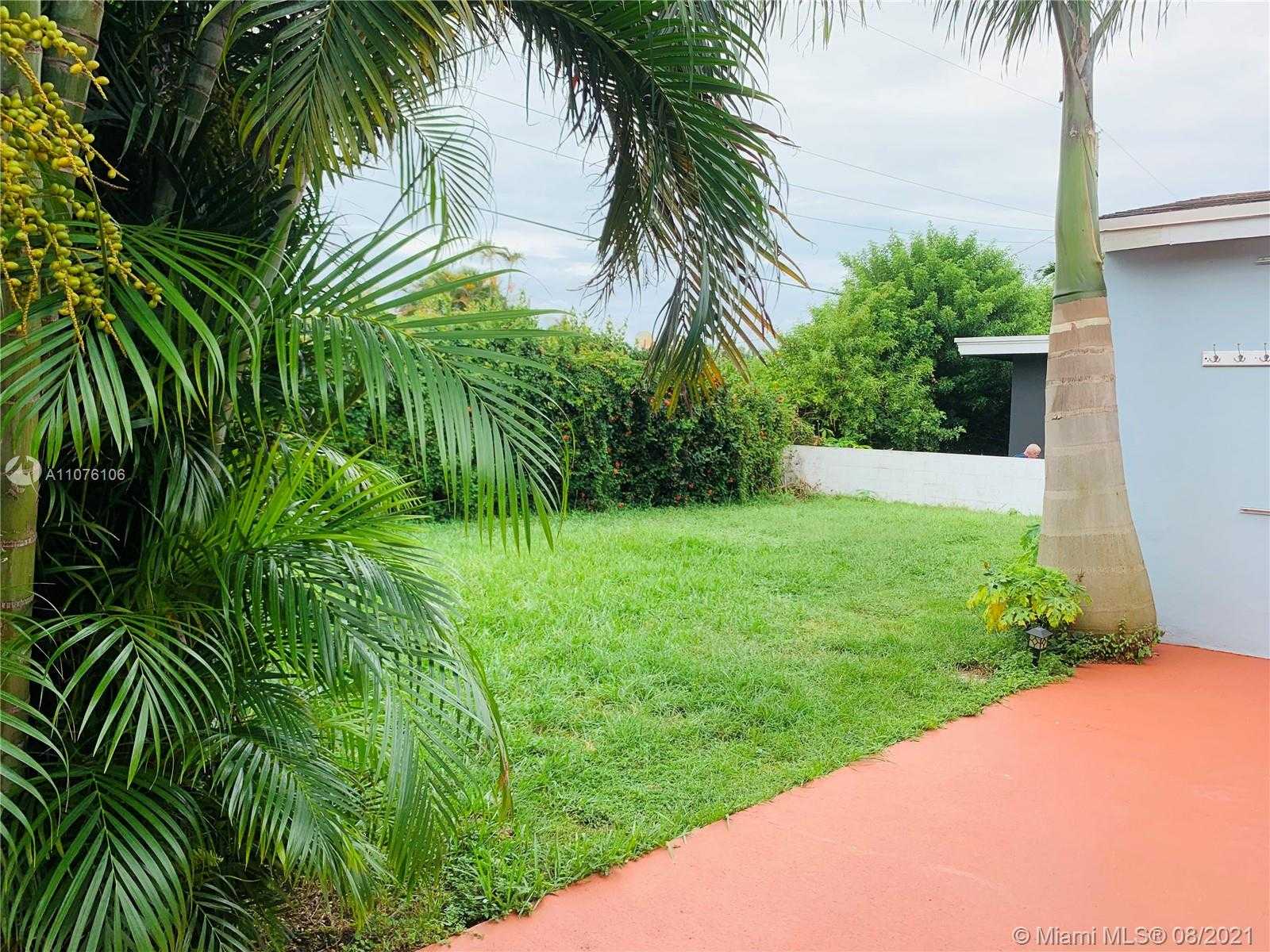 Small Image of 813 NORTH EAST 2ND ST, Hallandale Beach Number 15