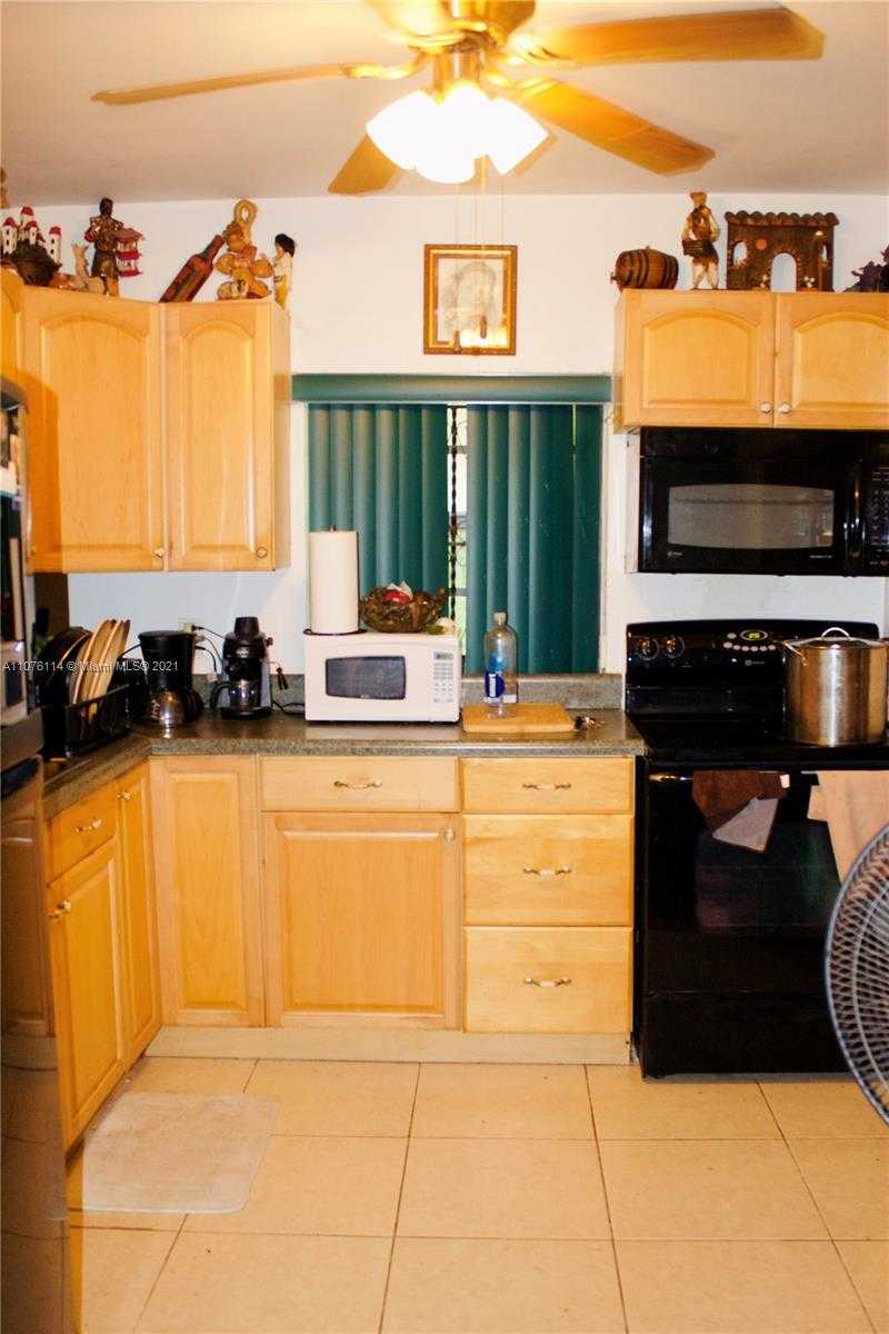 Small Image of 8080 NORTH WEST 8TH AVE, Miami Number 11