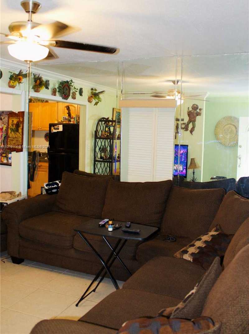 Small Image of 8080 NORTH WEST 8TH AVE, Miami Number 3