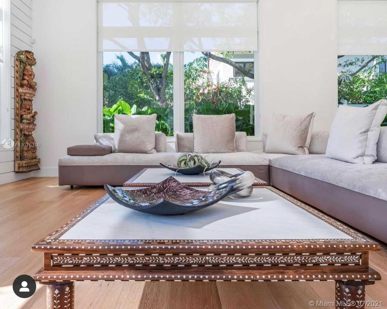 Small Image of 12250 SOUTH WEST 60TH CT, Pinecrest Number 19