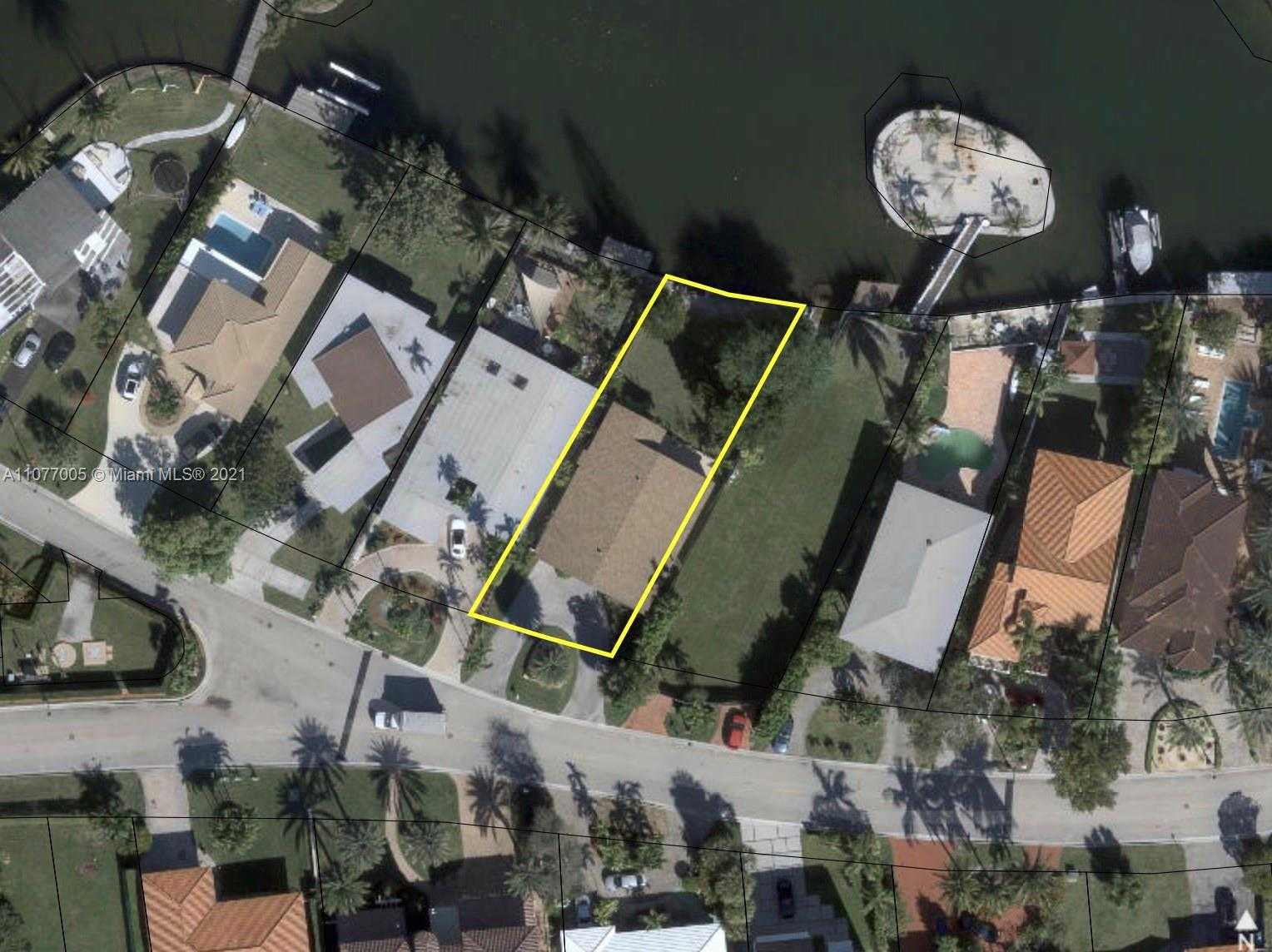 Small Image of 245 ATLANTIC AVE, Sunny Isles Beach Number 6