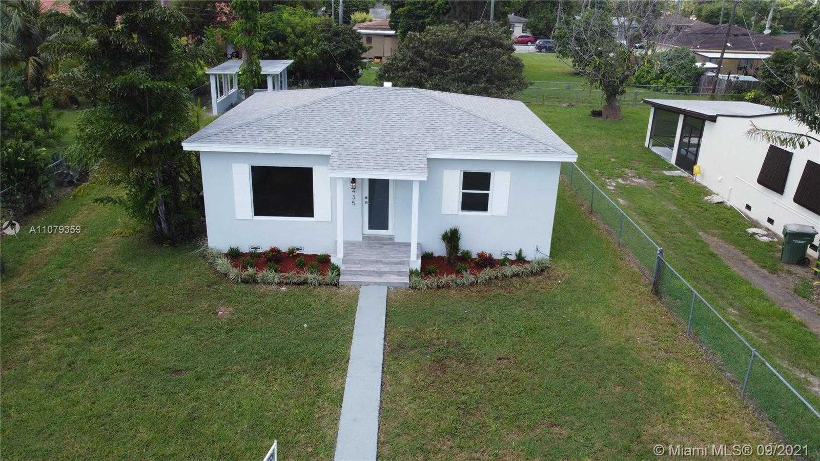 Small Image of 435 NORTH WEST 6TH ST, Homestead Number 14