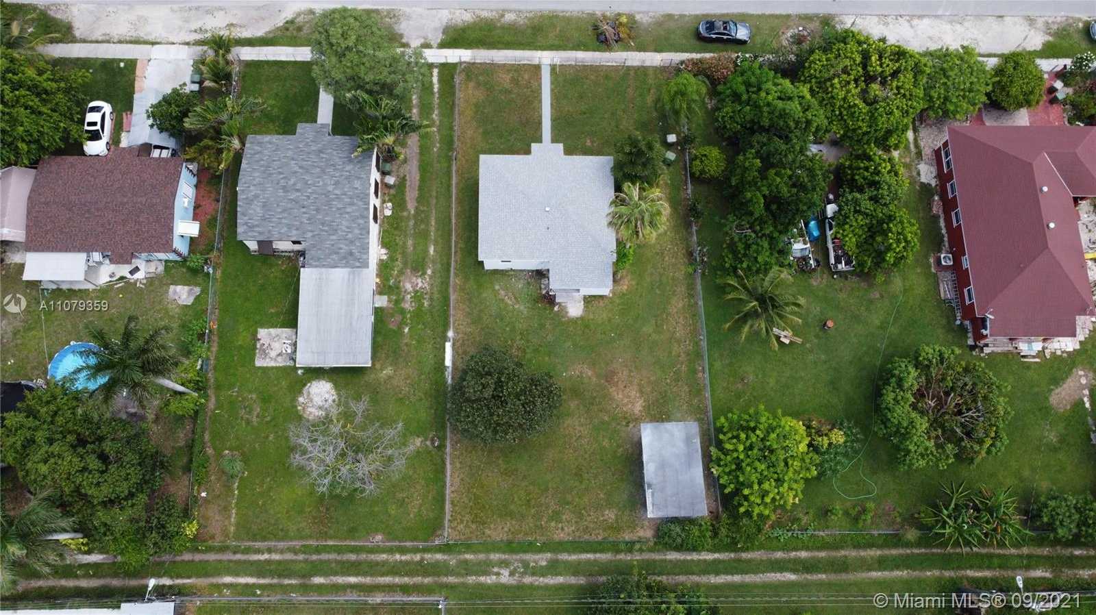 Small Image of 435 NORTH WEST 6TH ST, Homestead Number 16