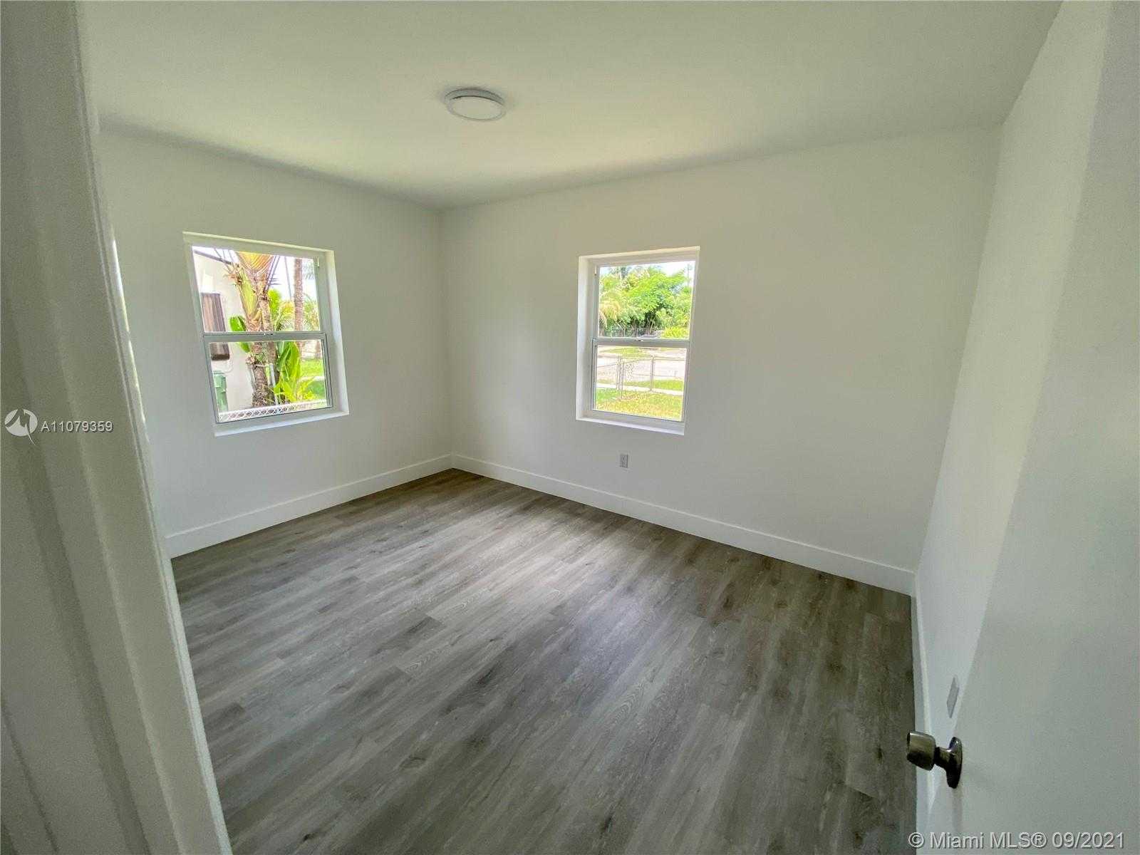 Small Image of 435 NORTH WEST 6TH ST, Homestead Number 30