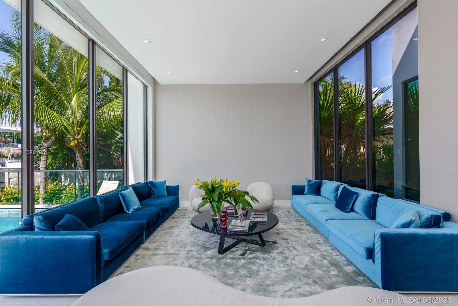 Small Image of 3260 NORTH EAST 165TH ST, North Miami Beach Number 10
