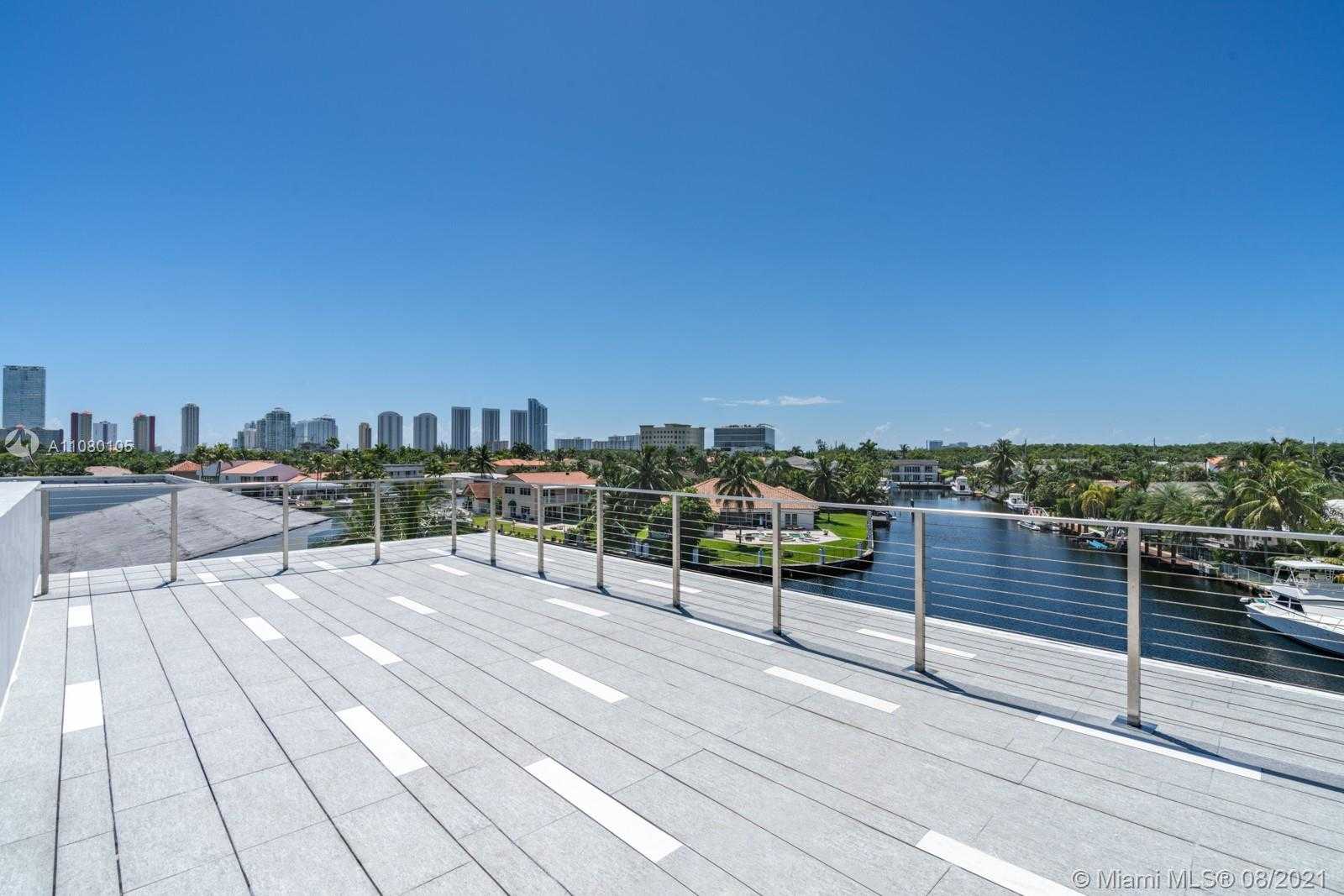 Small Image of 3260 NORTH EAST 165TH ST, North Miami Beach Number 30