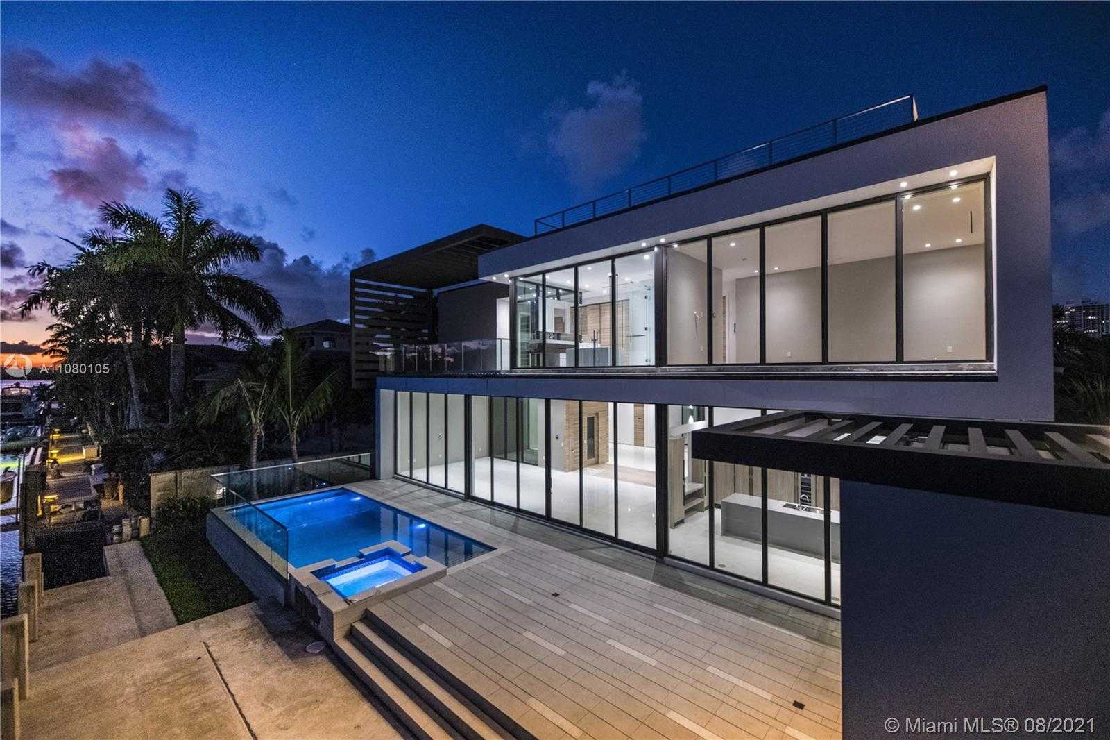 Small Image of 3260 NORTH EAST 165TH ST, North Miami Beach Number 36