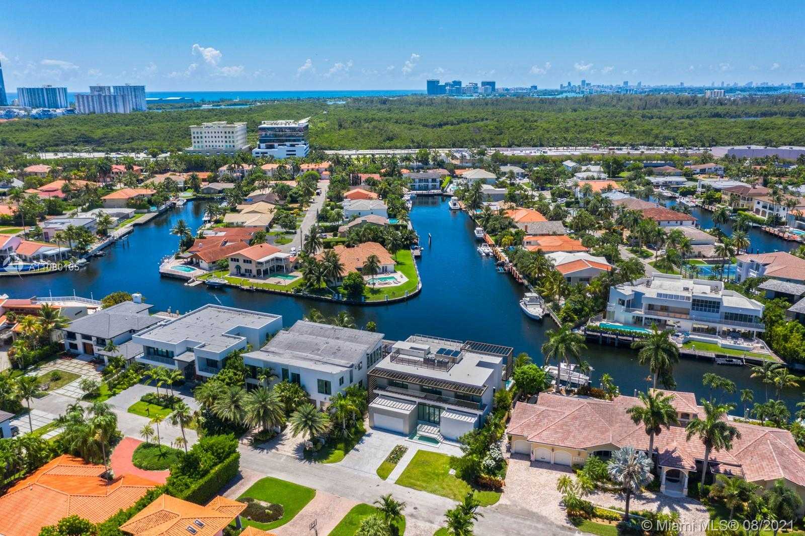 Small Image of 3260 NORTH EAST 165TH ST, North Miami Beach Number 8
