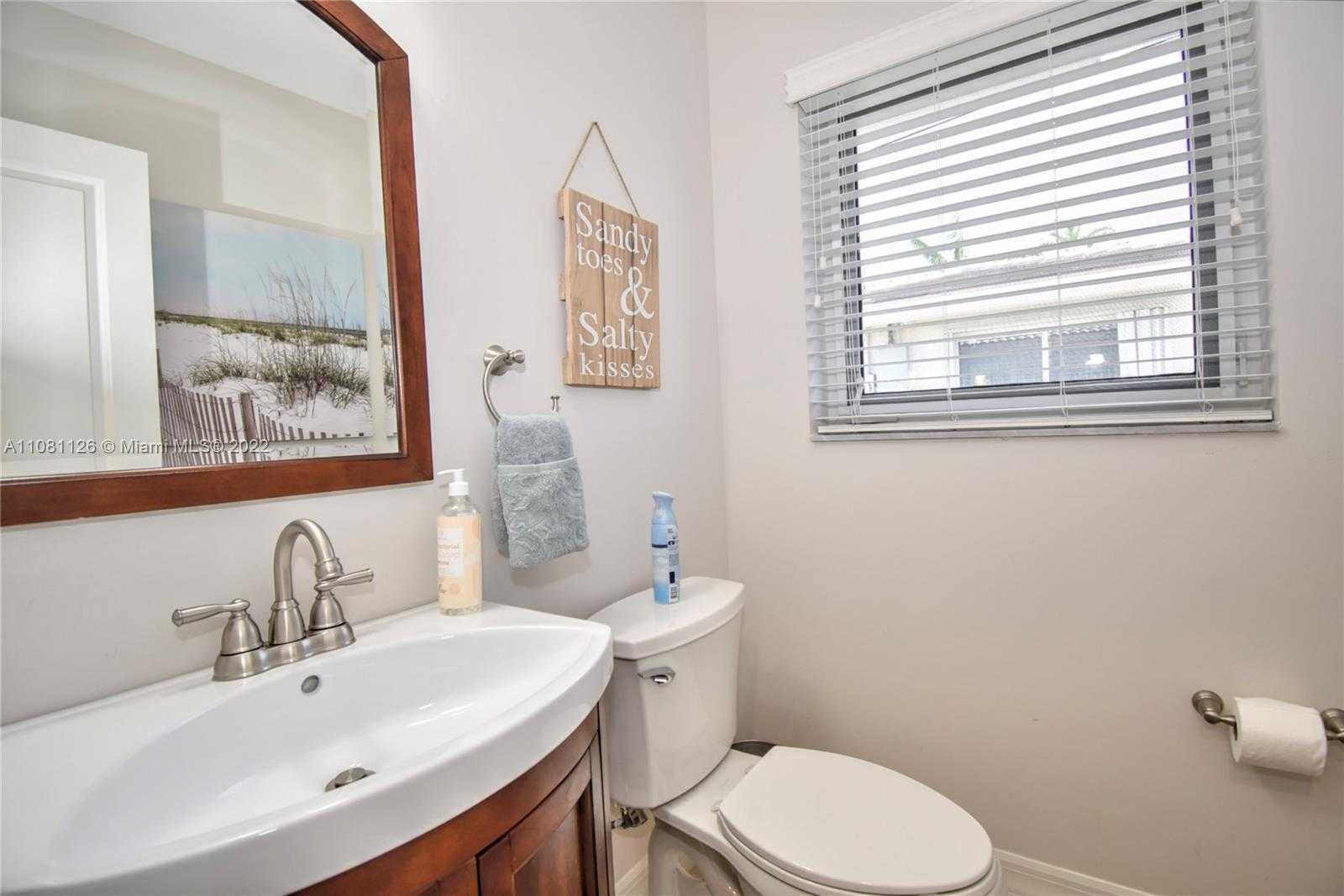 Small Image of 480 SOUTH EAST 8TH AVE, Pompano Beach Number 31