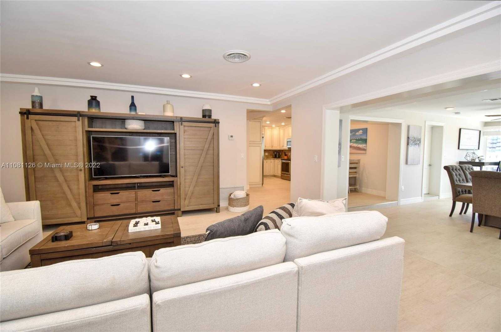 Small Image of 480 SOUTH EAST 8TH AVE, Pompano Beach Number 36