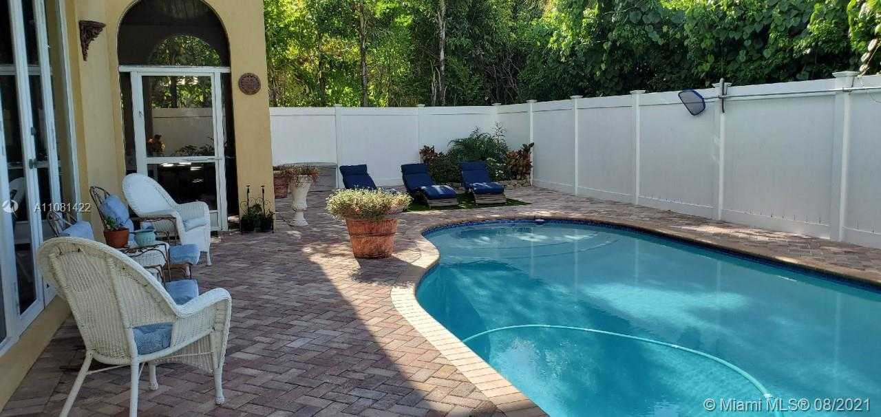 Small Image of 3250 AQUA VISTA DR, Pompano Beach Number 18
