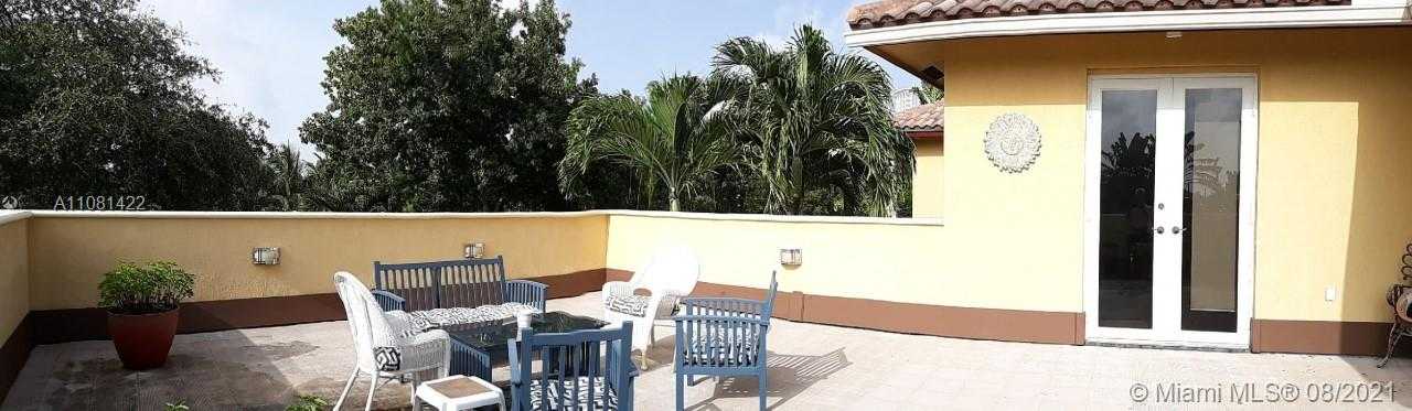 Small Image of 3250 AQUA VISTA DR, Pompano Beach Number 25