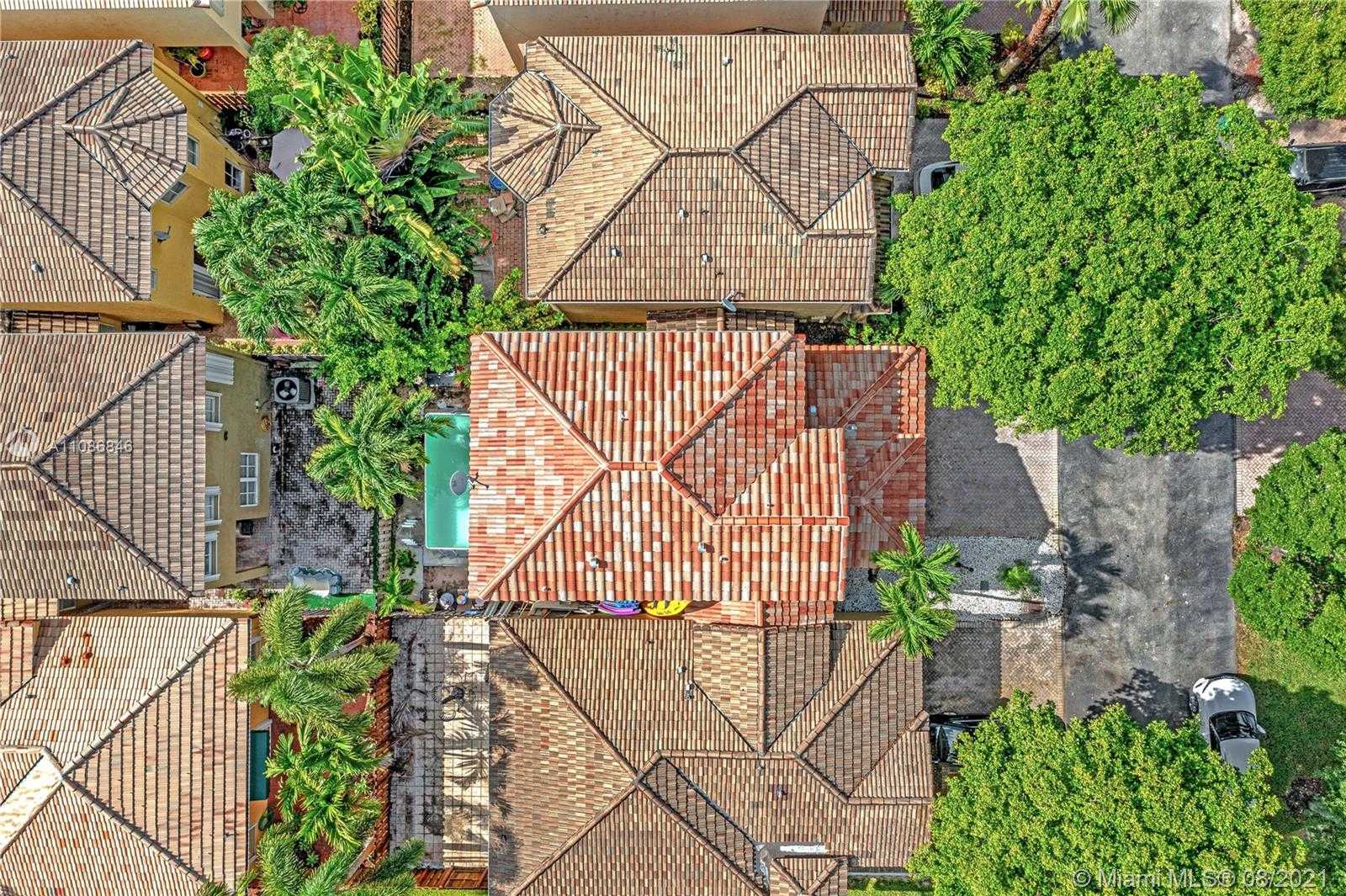 Small Image of 4869 NORTH WEST 108TH PL, Doral Number 32