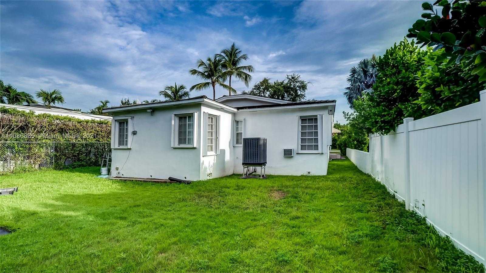 Small Image of 535 WEST 51ST ST, Miami Beach Number 26