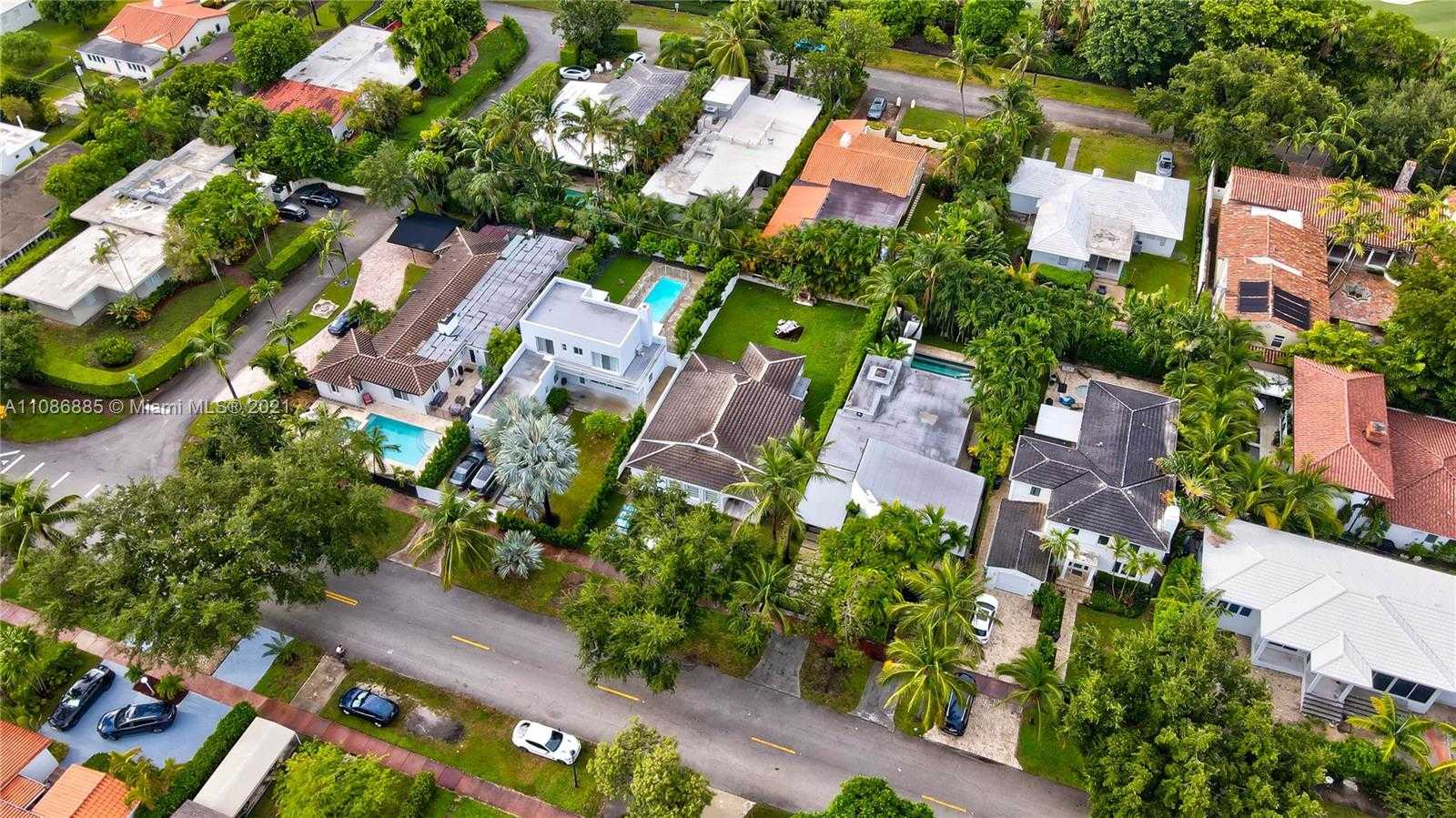 Small Image of 535 WEST 51ST ST, Miami Beach Number 35