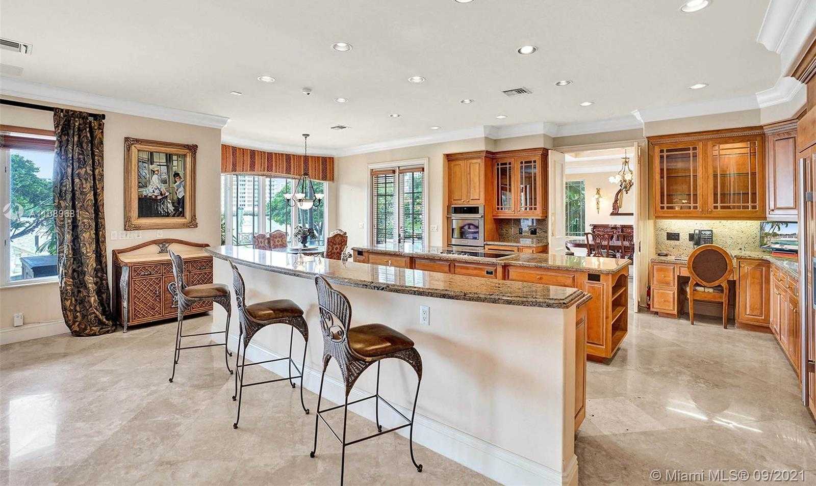 Small Image of 2543 AQUA VISTA BLVD, Fort Lauderdale Number 21