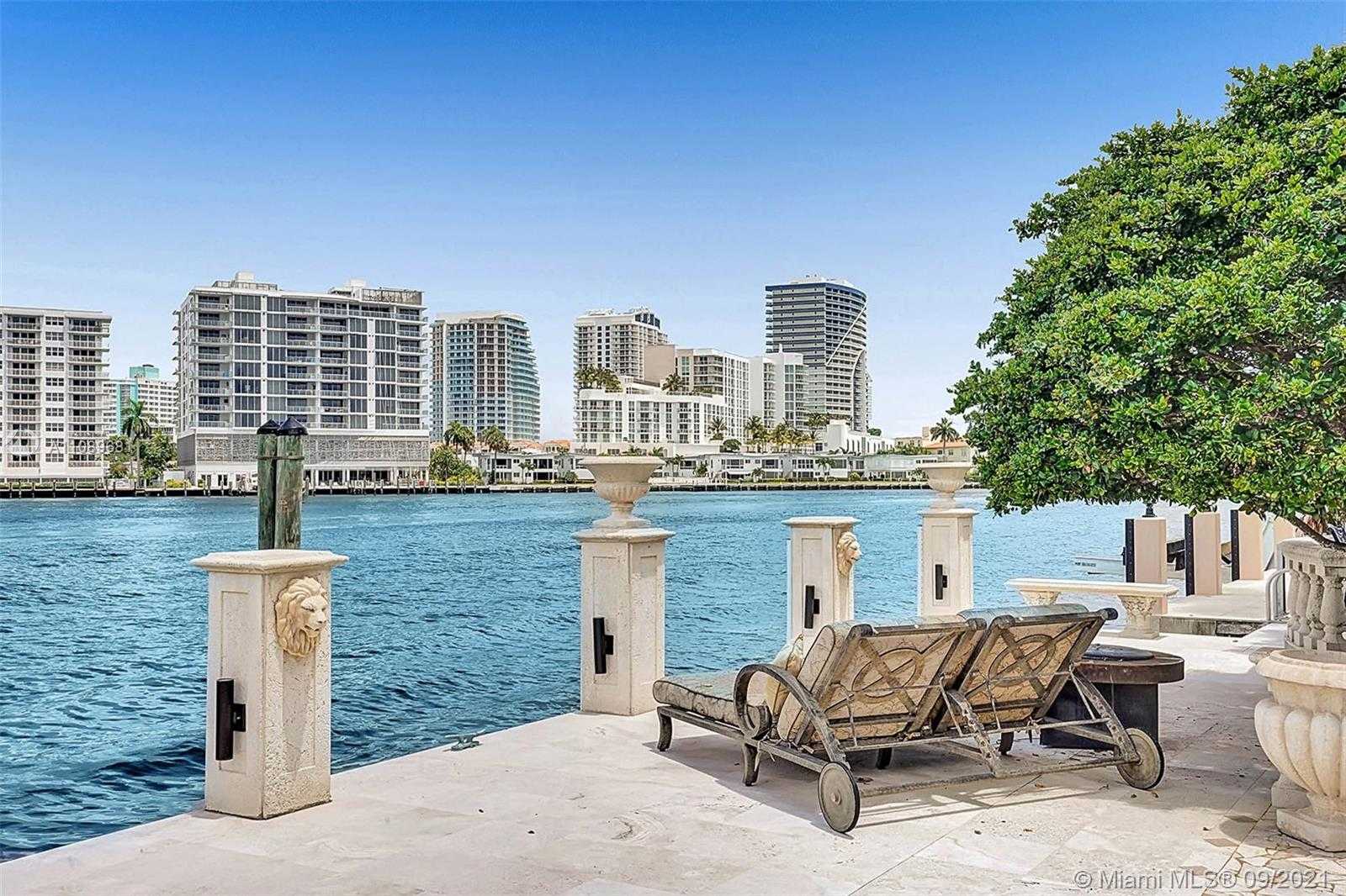 Small Image of 2543 AQUA VISTA BLVD, Fort Lauderdale Number 35