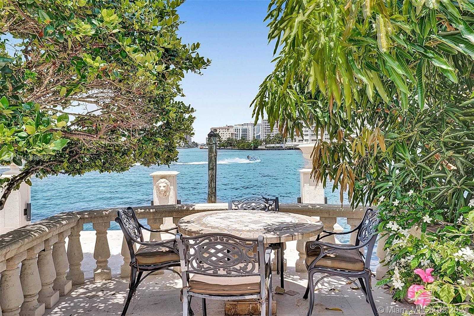 Small Image of 2543 AQUA VISTA BLVD, Fort Lauderdale Number 39