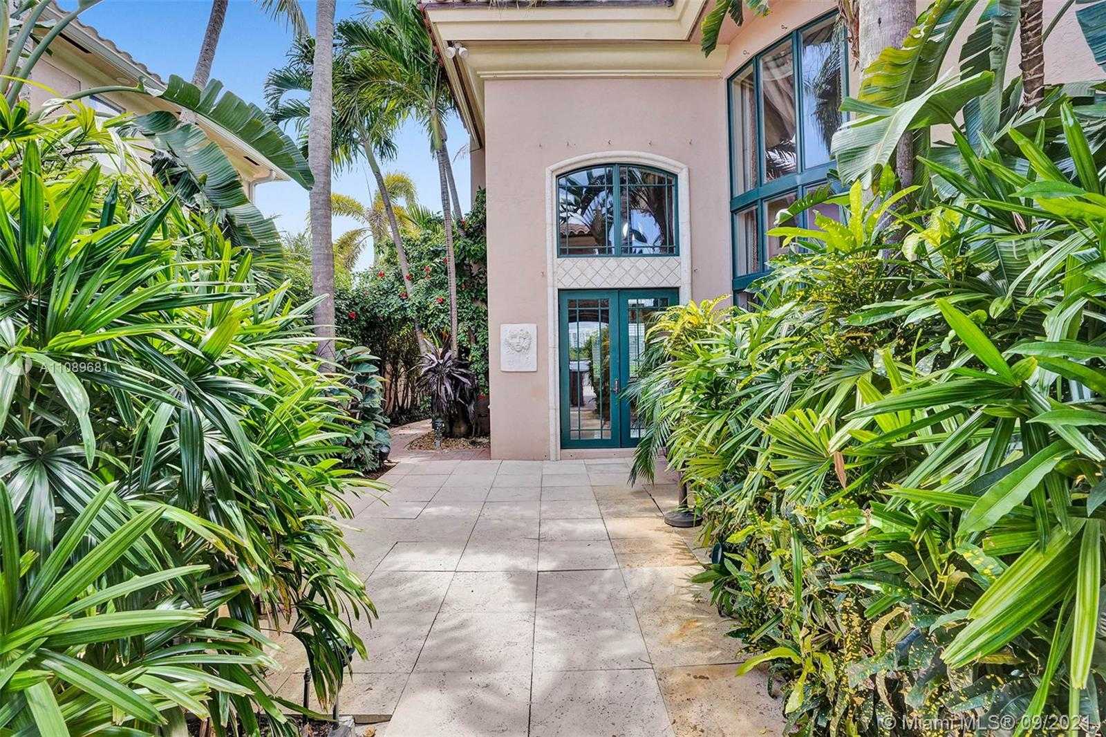 Small Image of 2543 AQUA VISTA BLVD, Fort Lauderdale Number 40