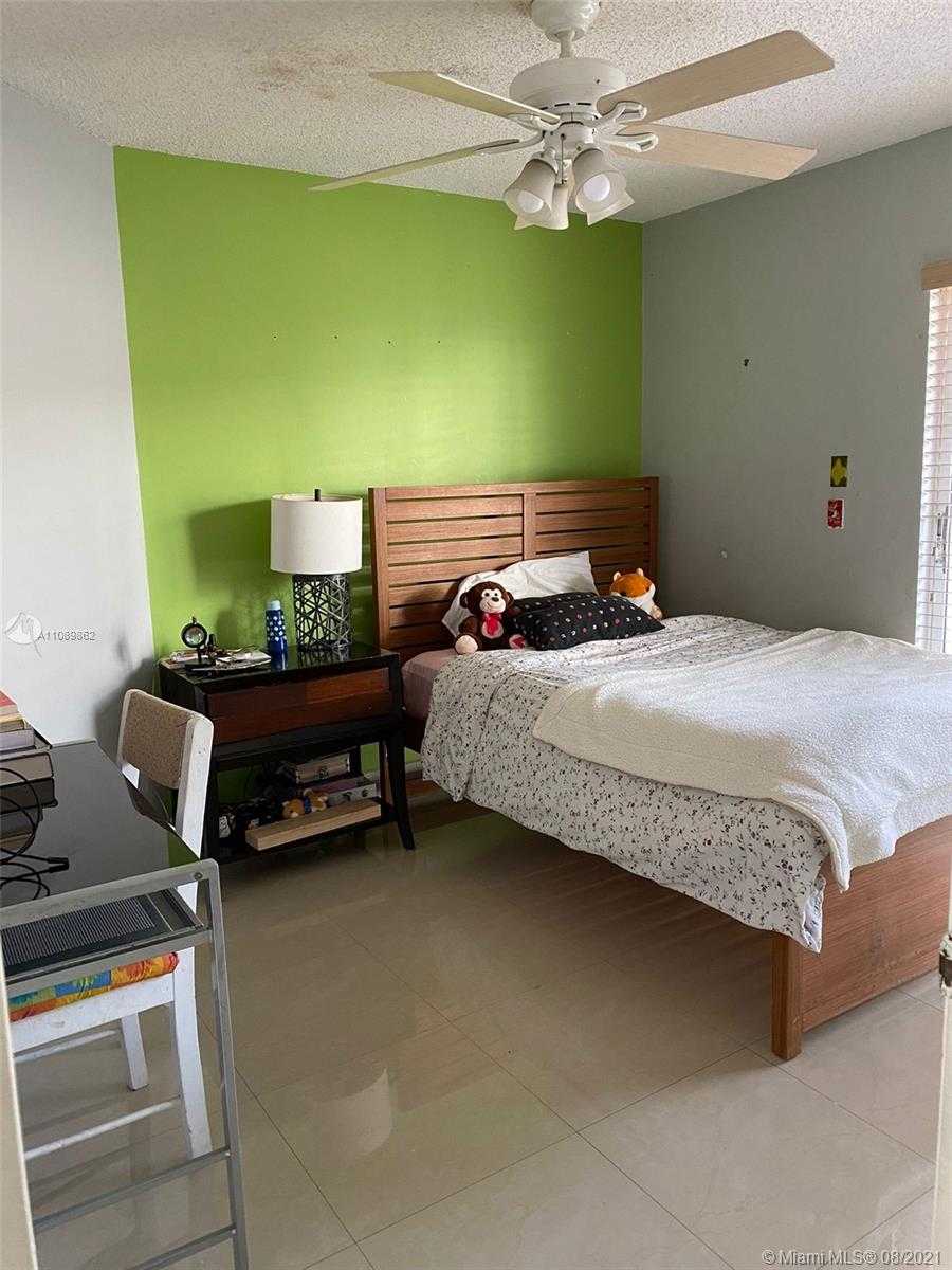 Small Image of 9800 NORTH WEST 51ST LN, Doral Number 10