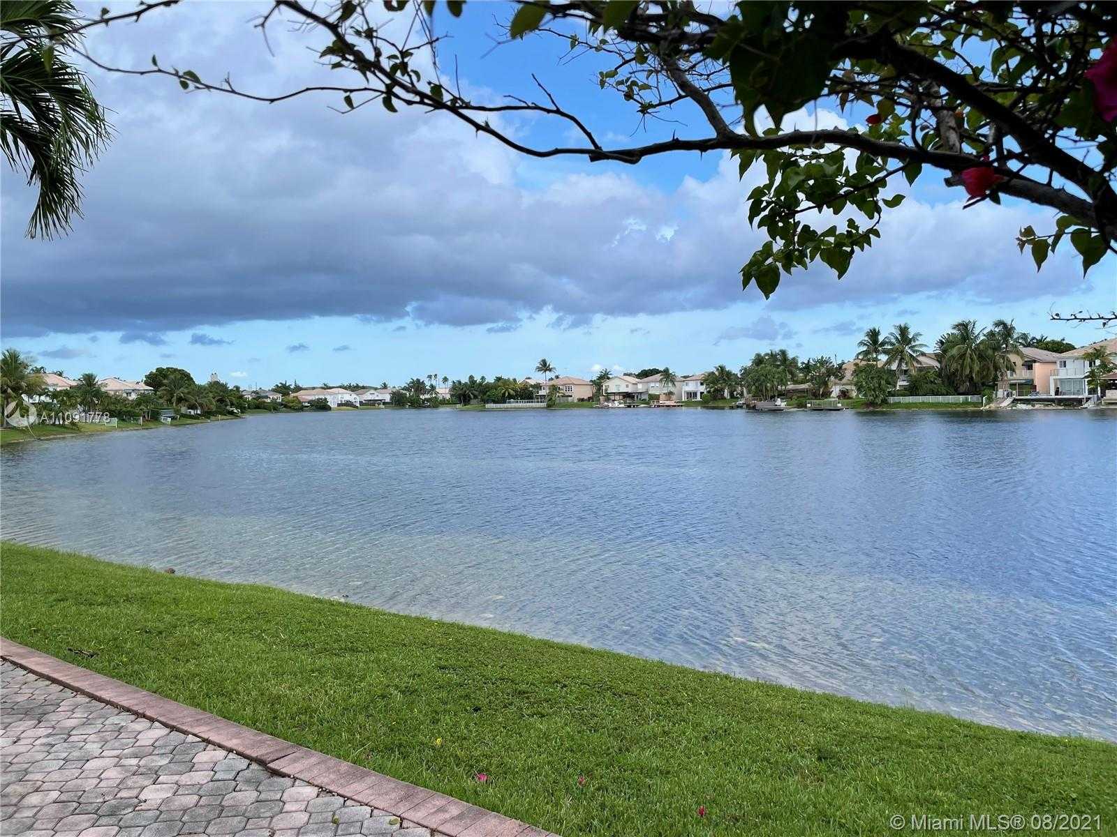 Small Image of 11144 NORTH WEST 73RD ST, Doral Number 5
