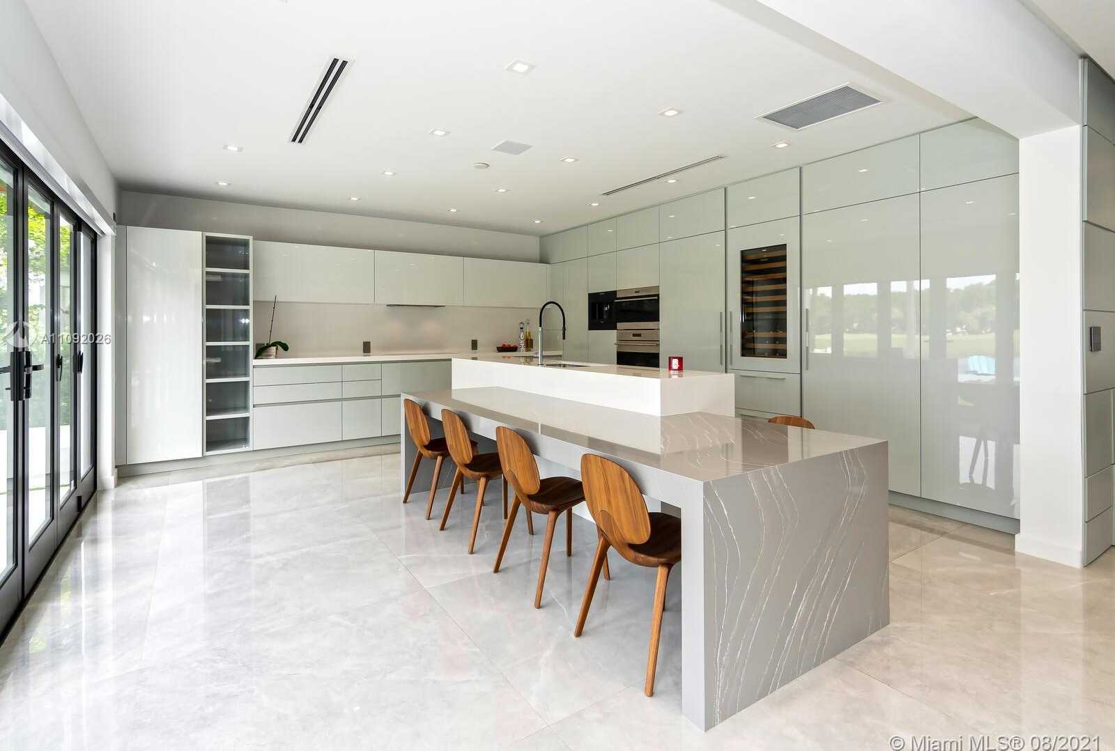 Small Image of 9474 NORTH WEST 54TH DORAL CIRCLE LN, Doral Number 18