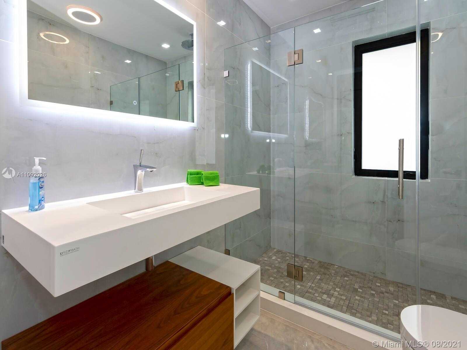 Small Image of 9474 NORTH WEST 54TH DORAL CIRCLE LN, Doral Number 54
