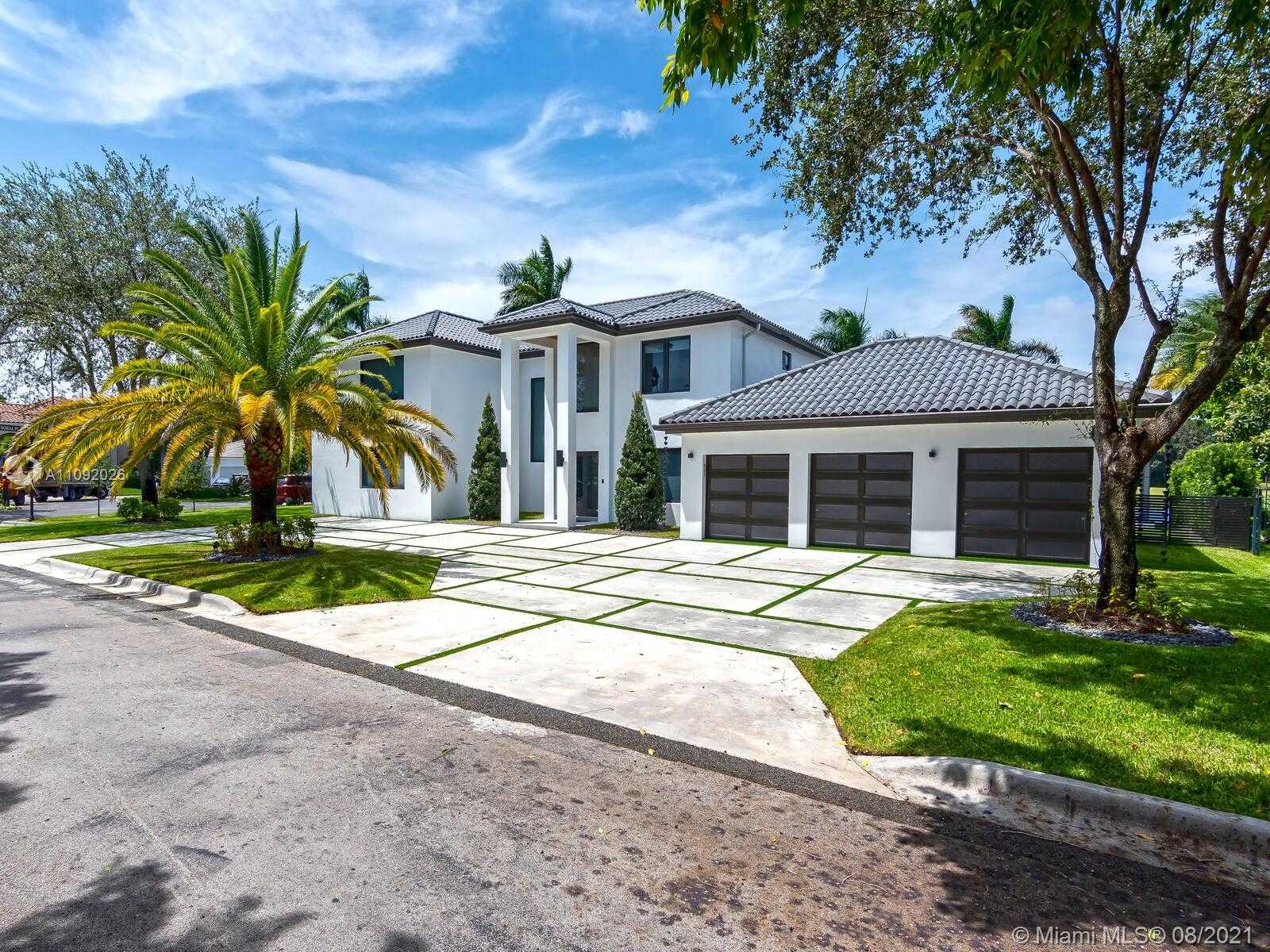 Small Image of 9474 NORTH WEST 54TH DORAL CIRCLE LN, Doral Number 59