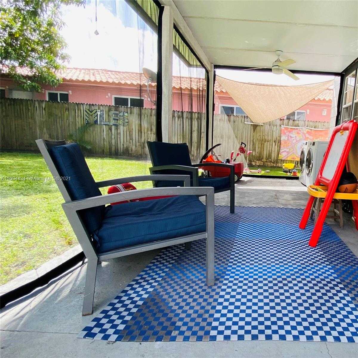 Small Image of 41 NORTH WEST 51ST AVE, Miami Number 14