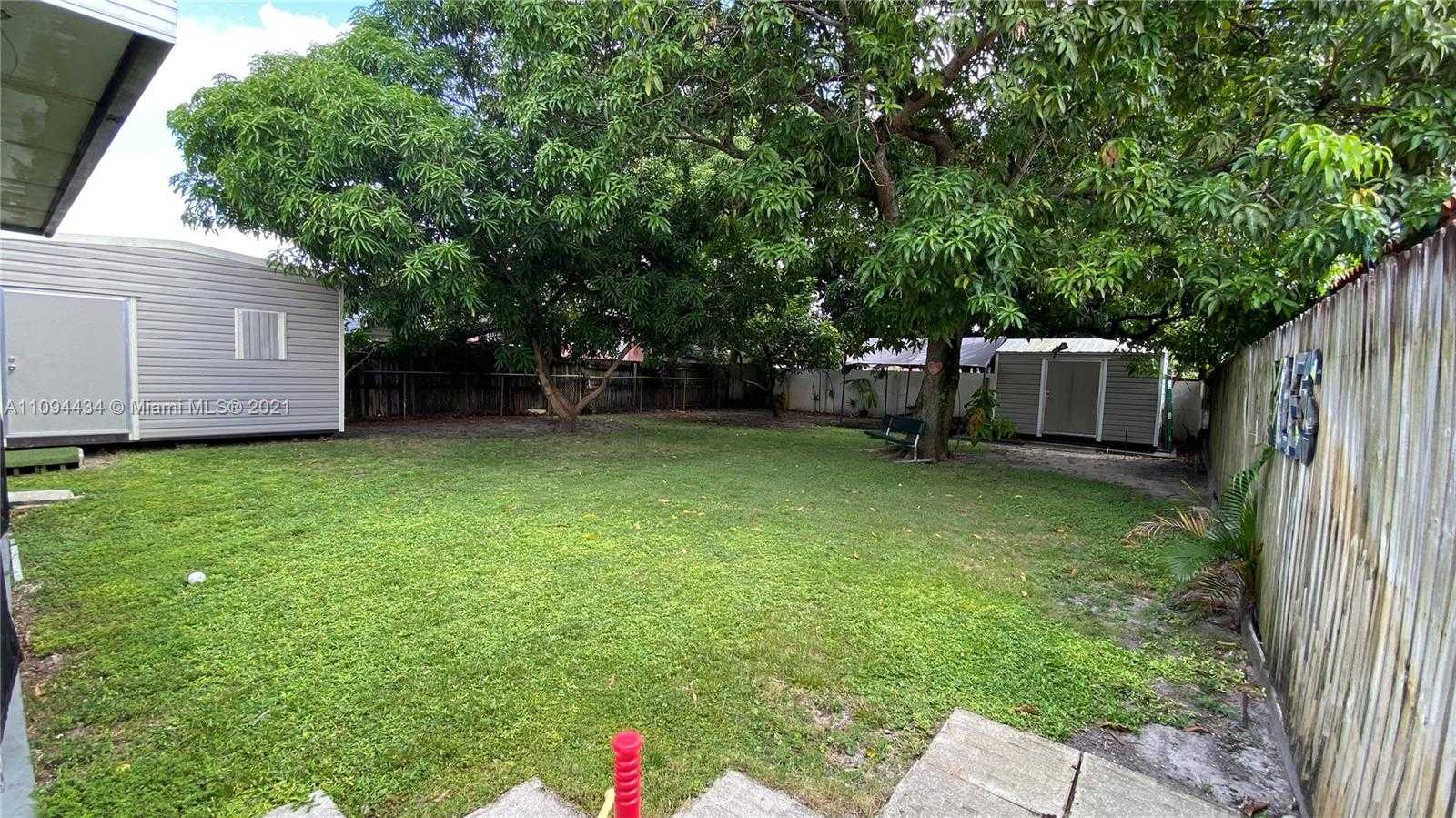 Small Image of 41 NORTH WEST 51ST AVE, Miami Number 21