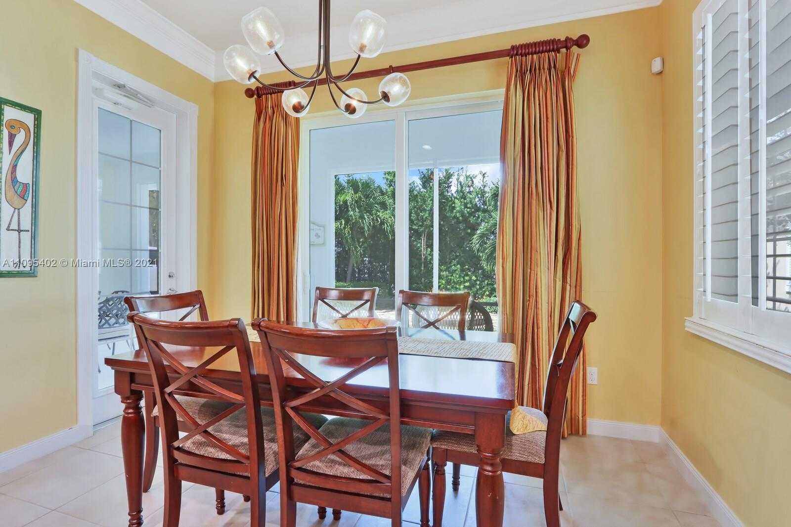Small Image of 1053 BIG PINE WAY, Jupiter Number 13