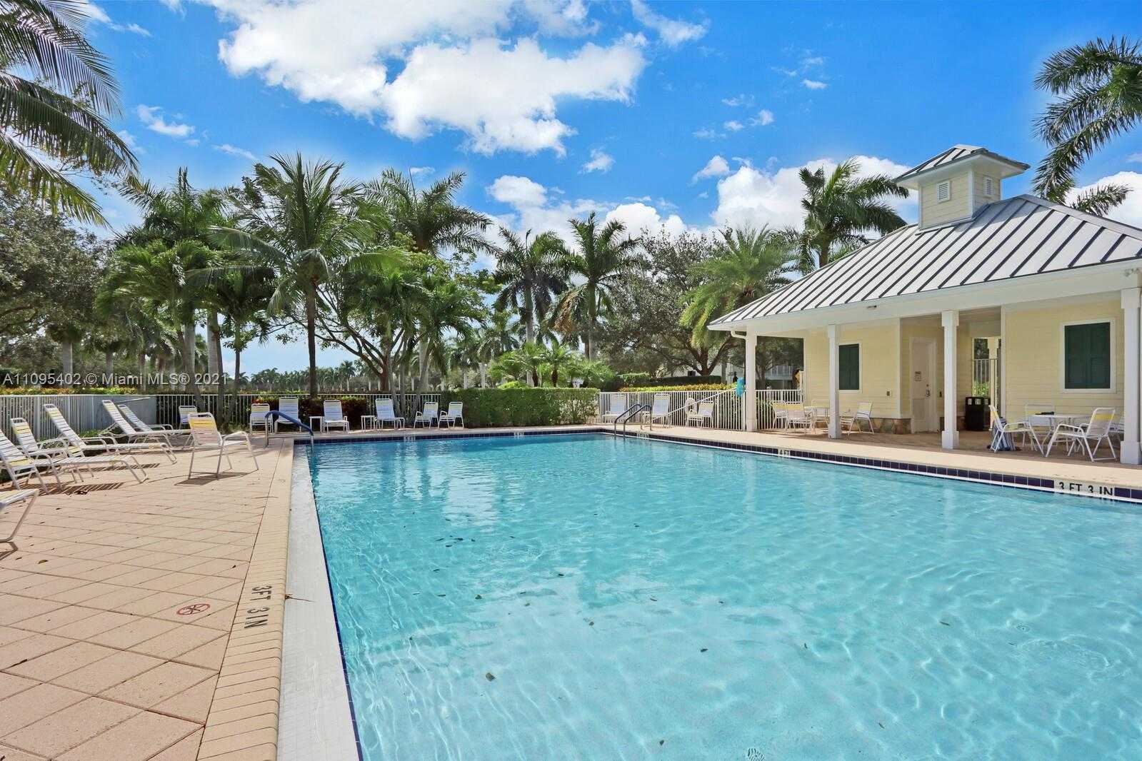 Small Image of 1053 BIG PINE WAY, Jupiter Number 34