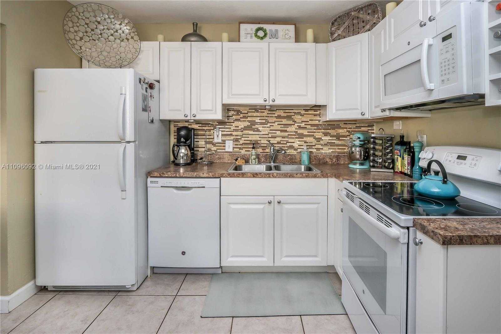 Small Image of 2507 WILSON ST, Hollywood Number 14