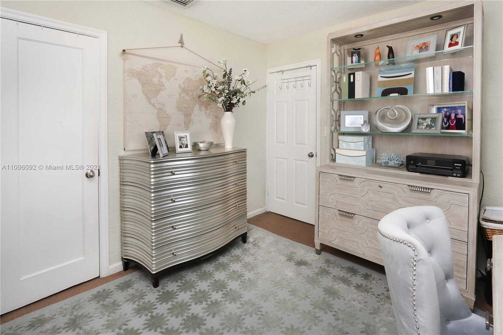 Small Image of 2507 WILSON ST, Hollywood Number 21