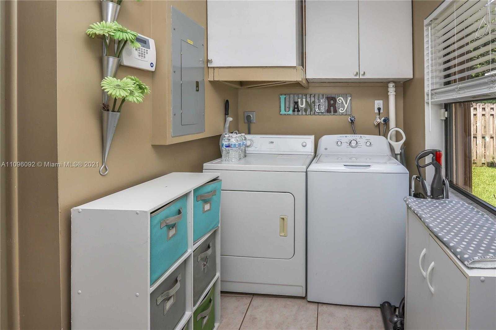 Small Image of 2507 WILSON ST, Hollywood Number 40