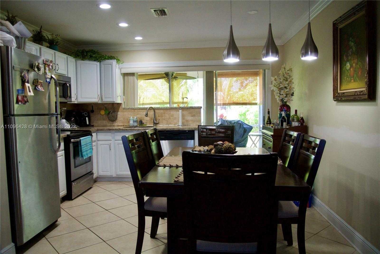 Small Image of 4913 NORTH WEST 48TH AVENUE, Tamarac Number 14