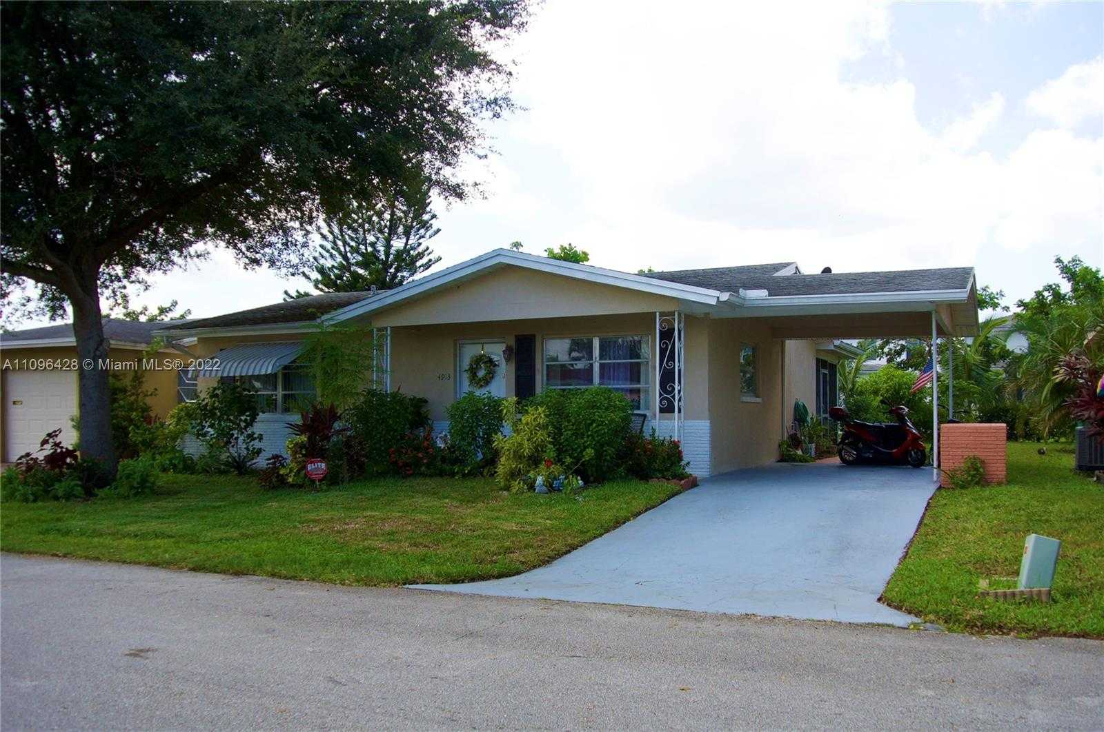 Small Image of 4913 NORTH WEST 48TH AVENUE, Tamarac Number 2