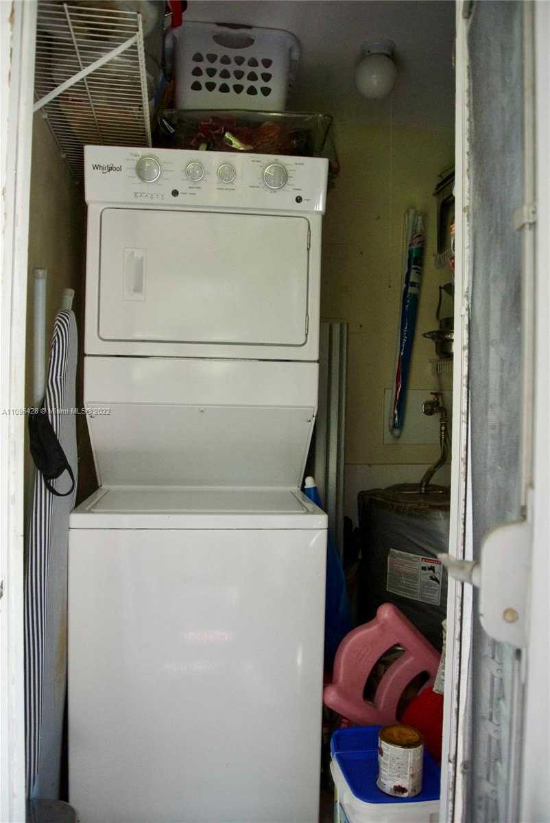 Small Image of 4913 NORTH WEST 48TH AVENUE, Tamarac Number 32