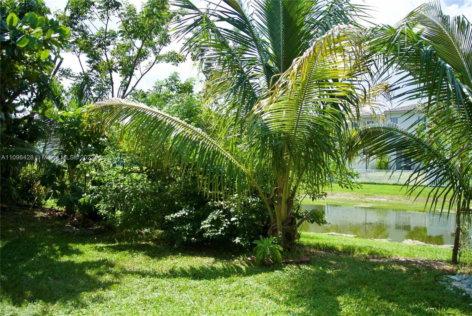 Small Image of 4913 NORTH WEST 48TH AVENUE, Tamarac Number 42