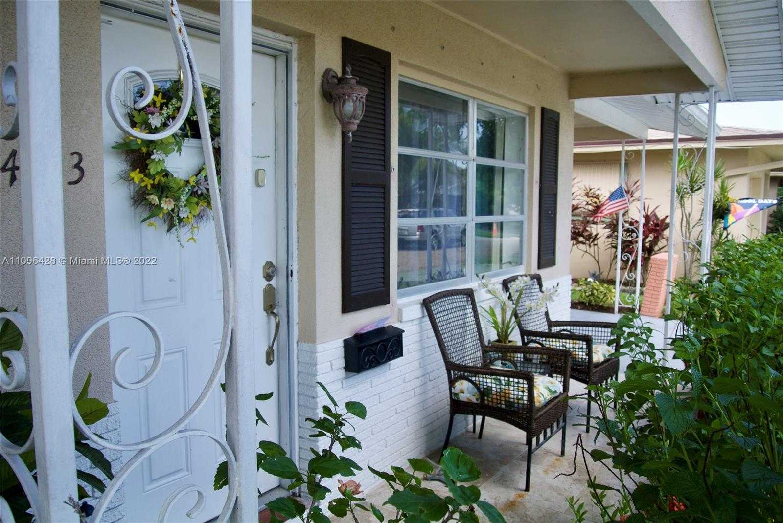 Small Image of 4913 NORTH WEST 48TH AVENUE, Tamarac Number 5