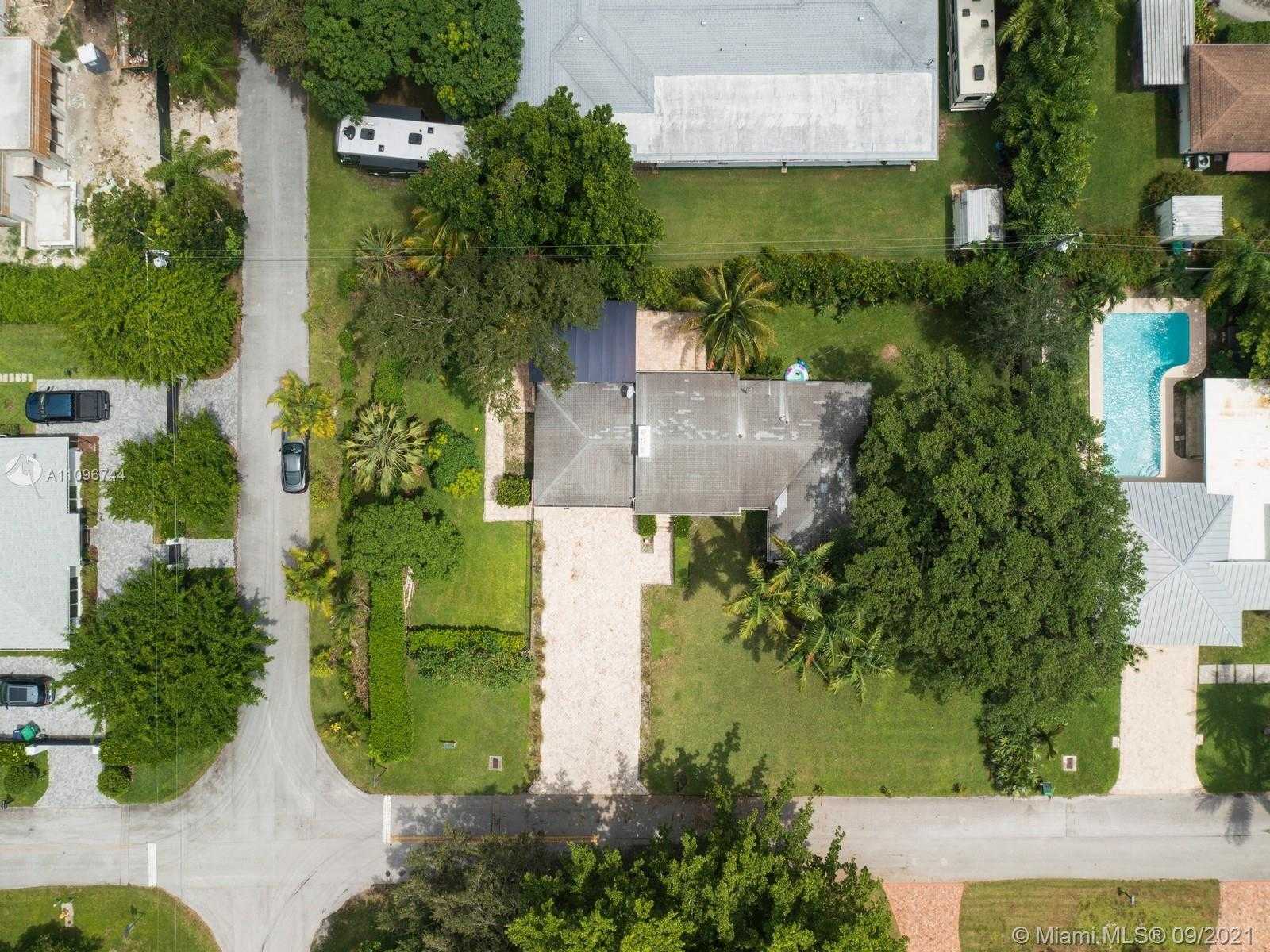 Small Image of 7001 SOUTH WEST 71ST AVE, Miami Number 7
