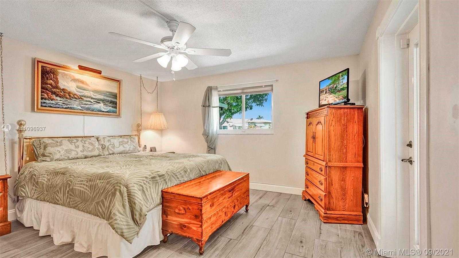 Small Image of 5805 NORTH WEST 69TH AVE, Tamarac Number 14