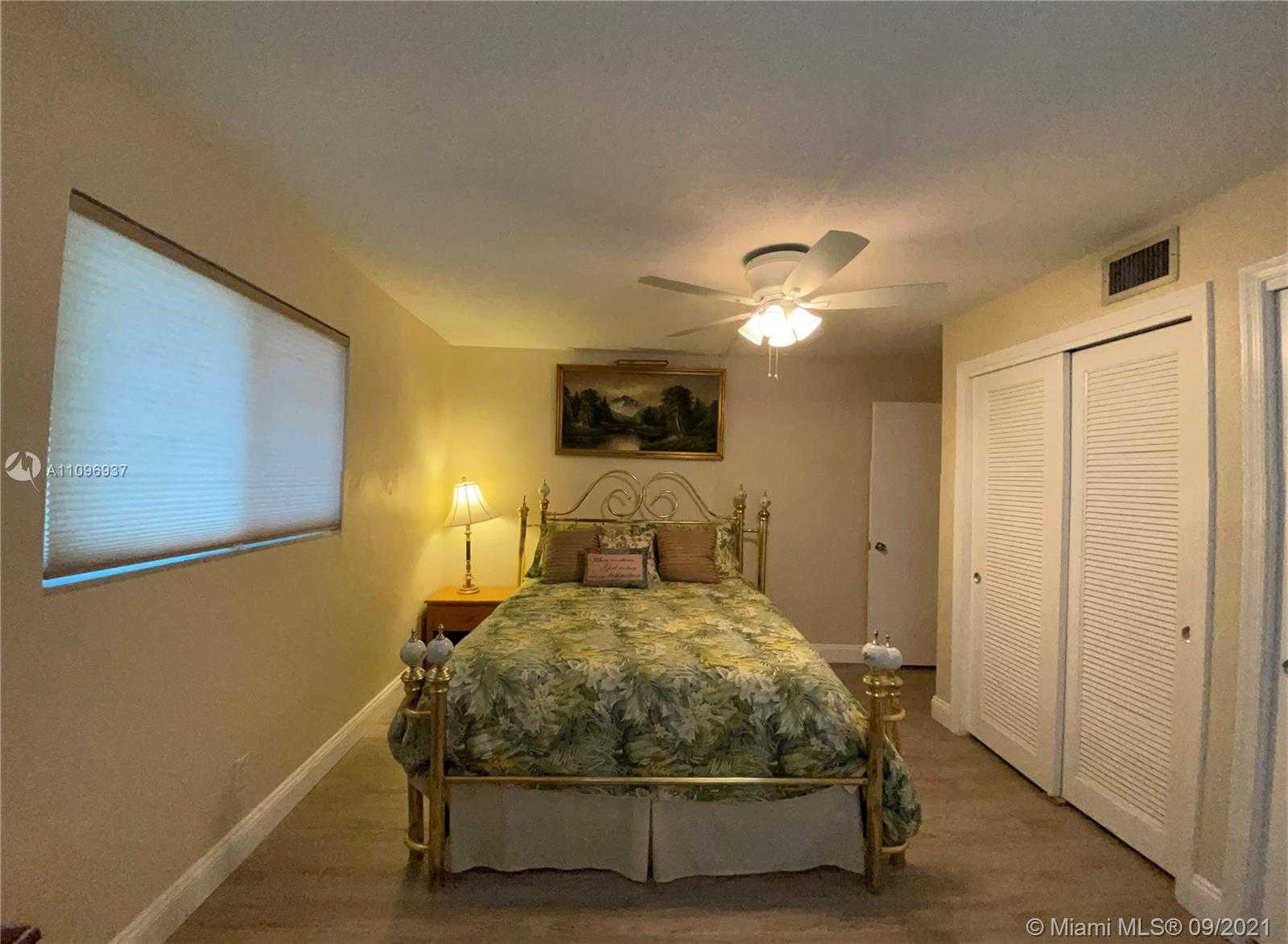 Small Image of 5805 NORTH WEST 69TH AVE, Tamarac Number 20