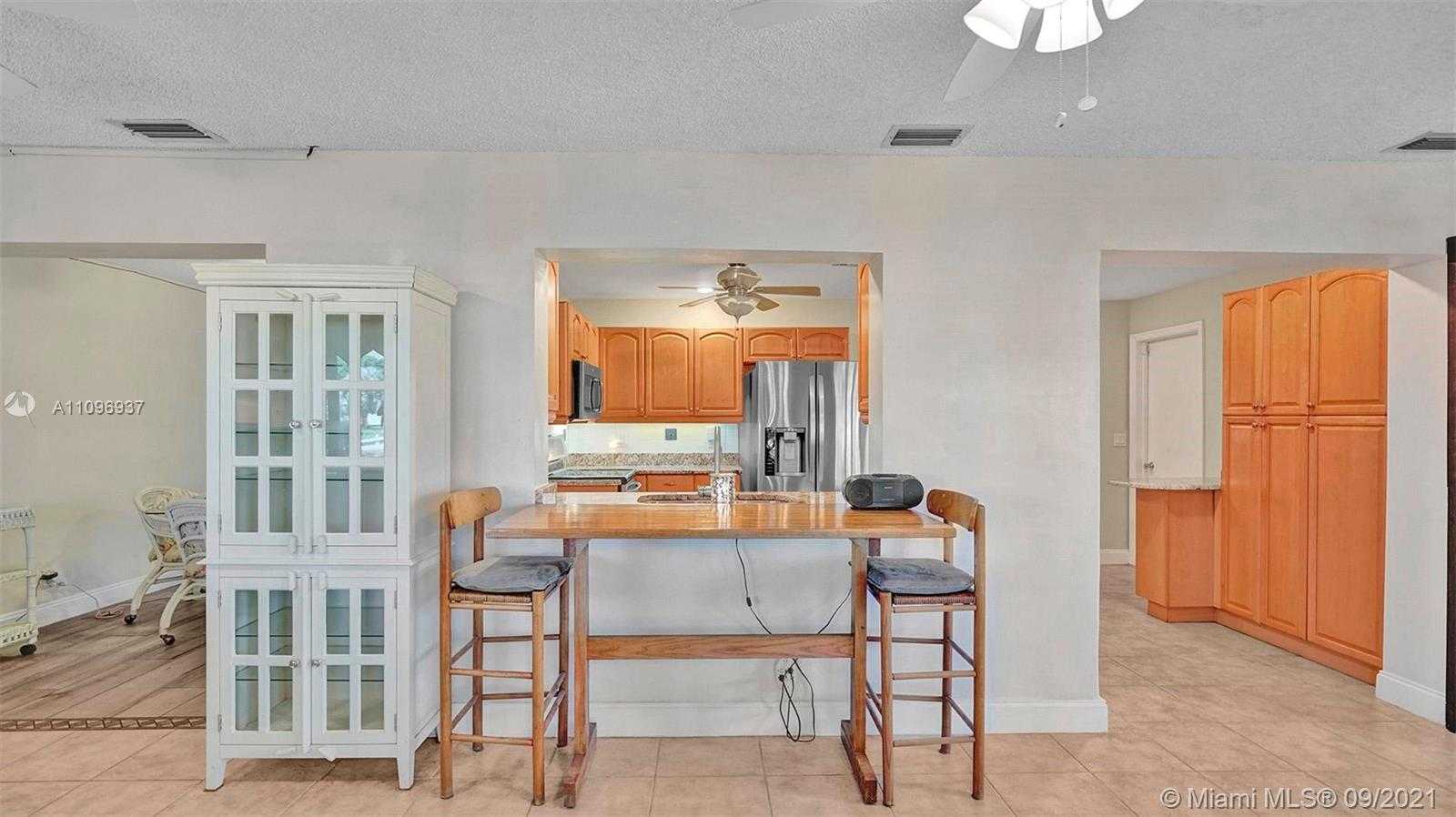 Small Image of 5805 NORTH WEST 69TH AVE, Tamarac Number 30